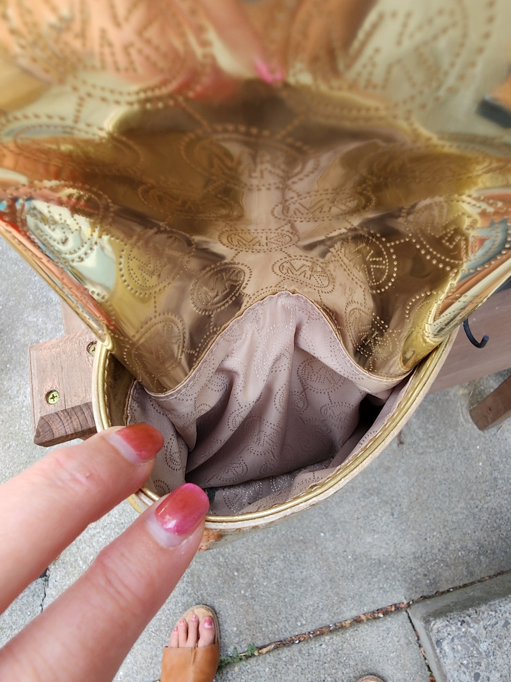 Michael Kors Gold Logo-Print Tote with Blush Handles and Fob - Picture 6 of 13